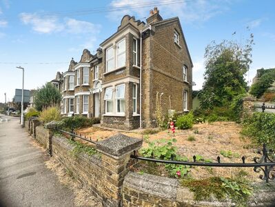 Briton Road, 4 bedroom End Terrace House for sale, &pound;625,000