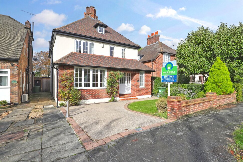 4 bedroom Detached House for sale, Risebridge Road, Gidea Park, RM2 £