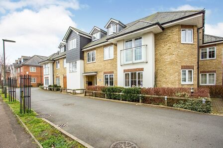The Hub Stoneylands Road, 3 bedroom  Flat to rent, £2,150 pcm
