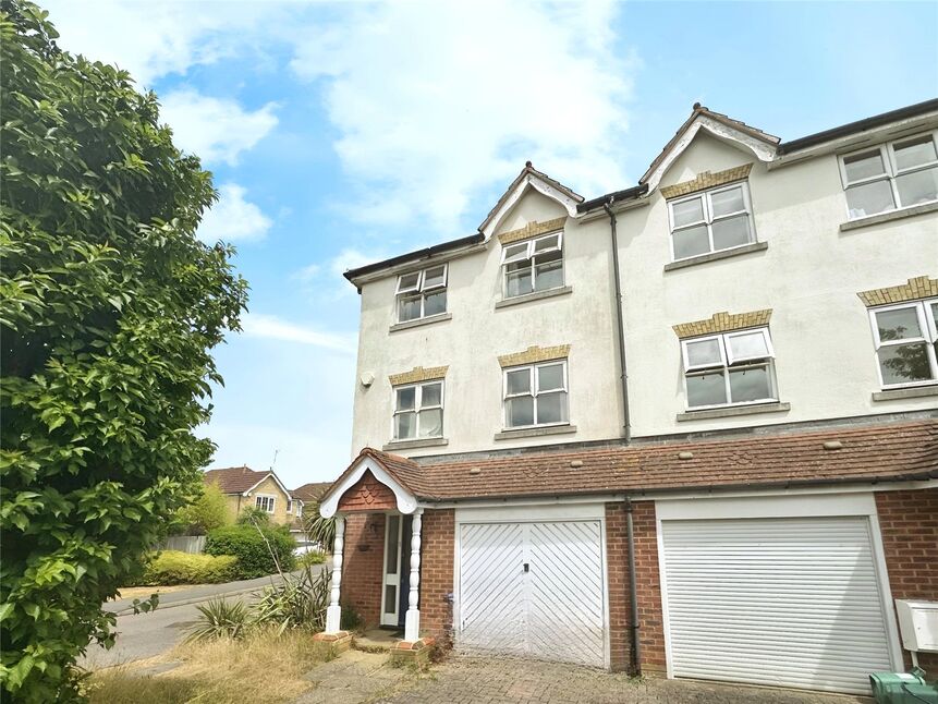 Main image of 5 bedroom Semi Detached House to rent, Nightingale Shott, Egham, Surrey, TW20