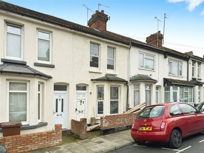 St. Marys Road, 3 bedroom Mid Terrace House to rent, £1,400 pcm