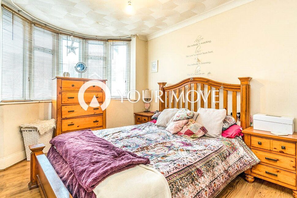 5 bedroom Mid Terrace House for sale, Alexandra Avenue, Gillingham, ME7