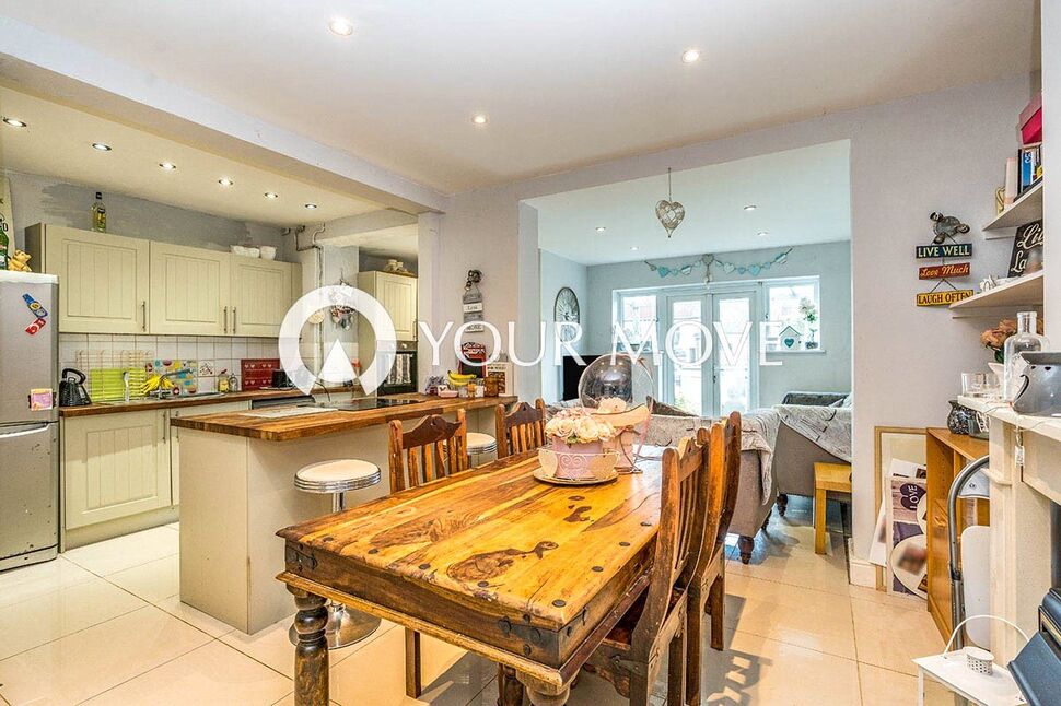 5 bedroom Mid Terrace House for sale, Alexandra Avenue, Gillingham, ME7