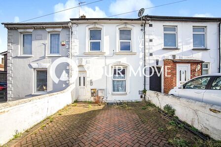 Nelson Road, 5 bedroom Mid Terrace House for sale, £300,000