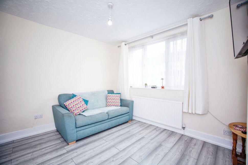 2 bedroom End Terrace House for sale, Trafalgar Street, Gillingham, ME7 £230,000