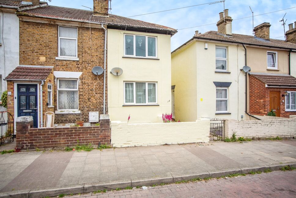 2 bedroom End Terrace House for sale, Trafalgar Street, Gillingham, ME7 £230,000