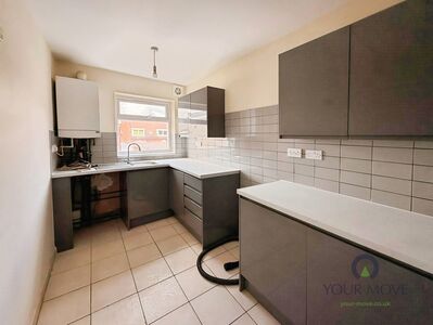 Canterbury Street, 2 bedroom Flat to rent, &pound;1,200 pcm