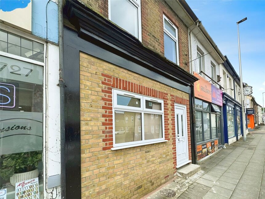 Main image of 1 bedroom  Flat to rent, High Street, Rainham, Kent, ME8
