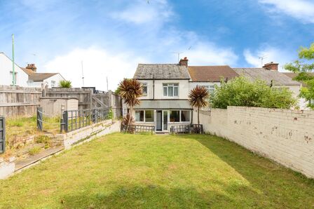 3 bedroom End Terrace House for sale