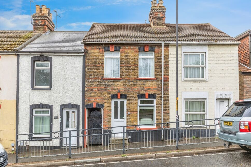 Main image of 2 bedroom Mid Terrace House for sale, Gads Hill, Gillingham, Kent, ME7
