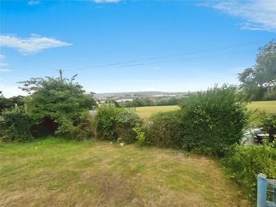 Church Green, 3 bedroom Semi Detached House to rent, £1,750 pcm