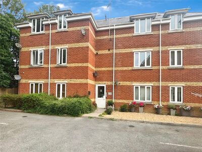 2 bedroom  Flat to rent