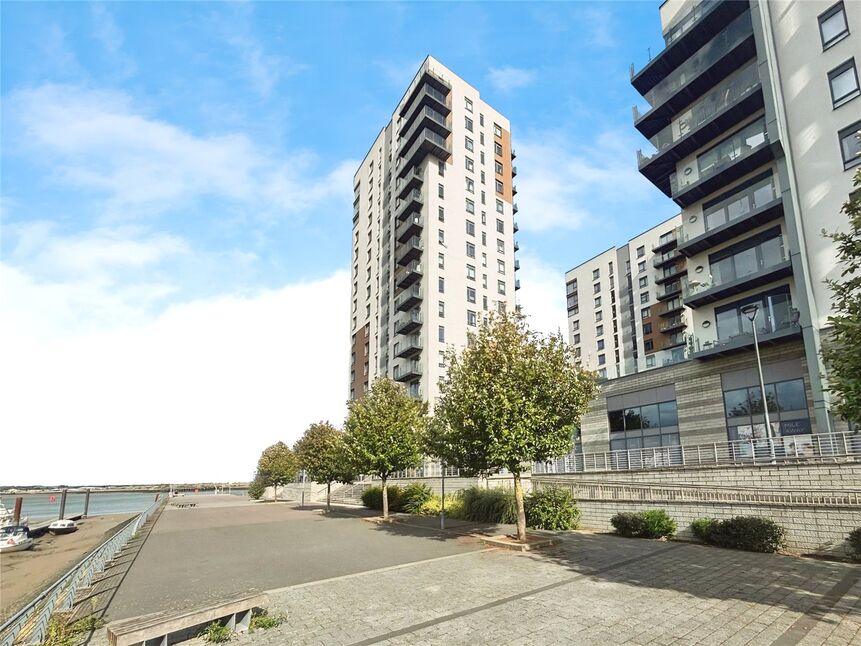 Main image of 2 bedroom Flat for sale, Pegasus Way, Gillingham, Kent, ME7