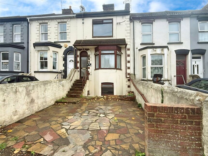 Main image of 3 bedroom Mid Terrace House to rent, Copenhagen Road, Gillingham, Kent, ME7