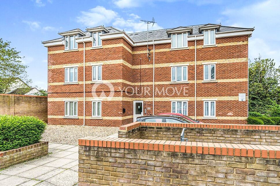 Main image of 2 bedroom  Flat to rent, Trafalgar Street, Gillingham, Kent, ME7