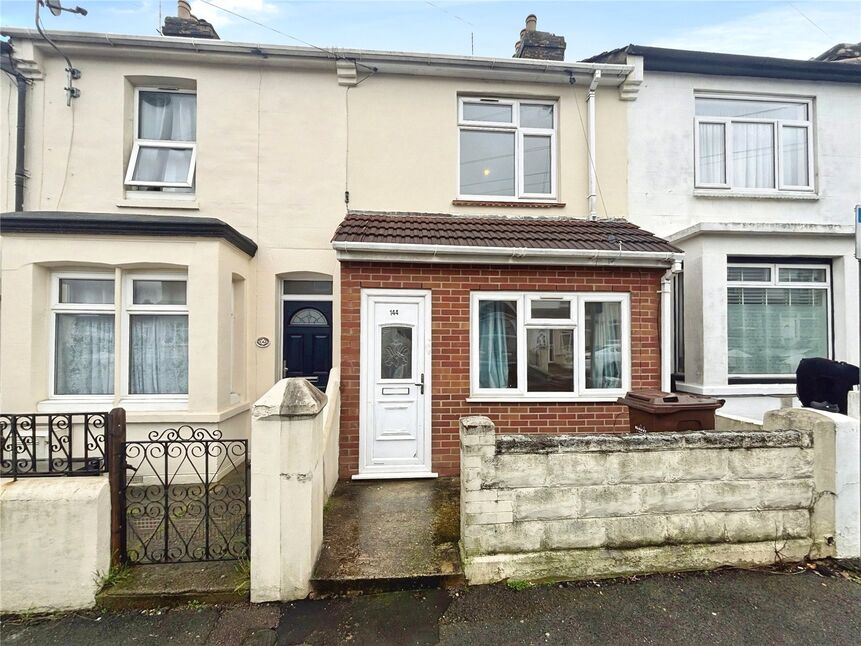 Main image of 3 bedroom Mid Terrace House to rent, Milton Road, Gillingham, Kent, ME7