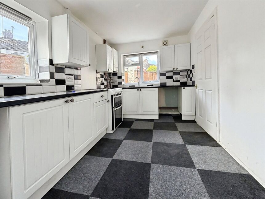 Main image of 3 bedroom End Terrace House for sale, Brooklyn Paddock, Gillingham, Kent, ME7