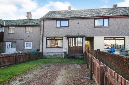 2 bedroom Mid Terrace House to rent