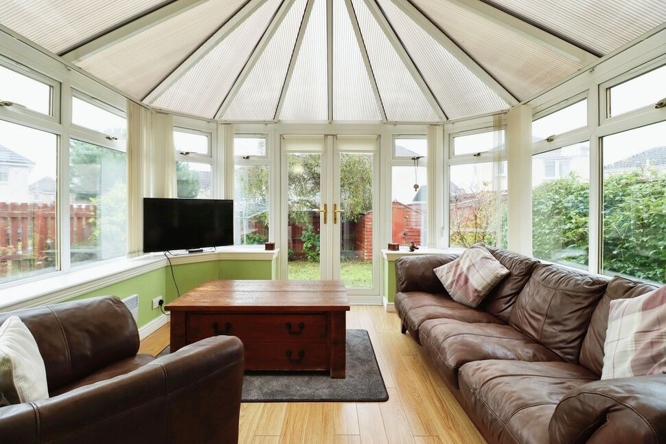 4 bedroom Detached House for sale, Ellisland Avenue, Kirkcaldy, KY2 £