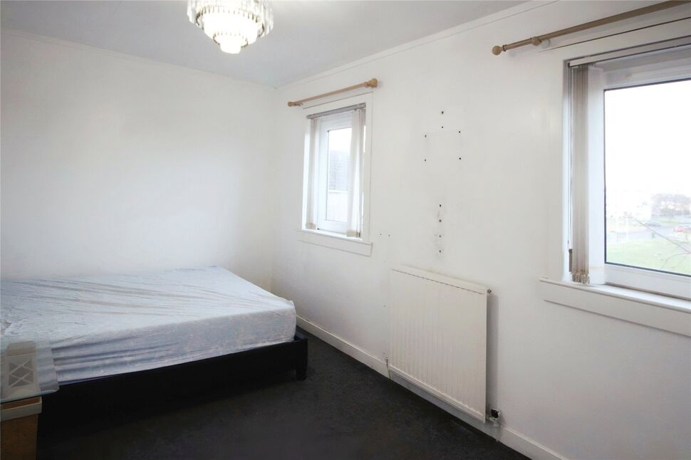 3 bedroom Mid Terrace House for sale, Cumbrae Terrace, Kirkcaldy, KY2