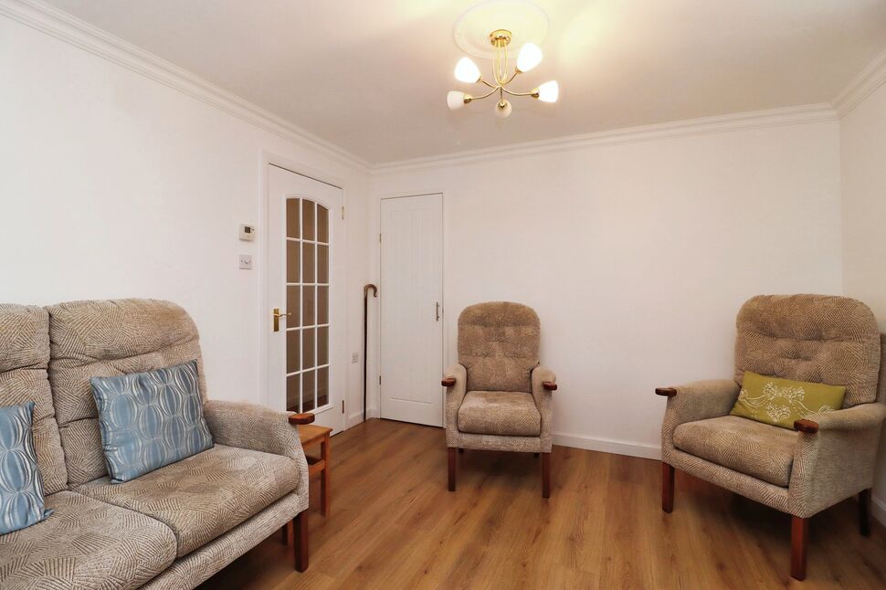 2 bedroom Detached Bungalow for sale, Gifford Court, Glenrothes, KY6