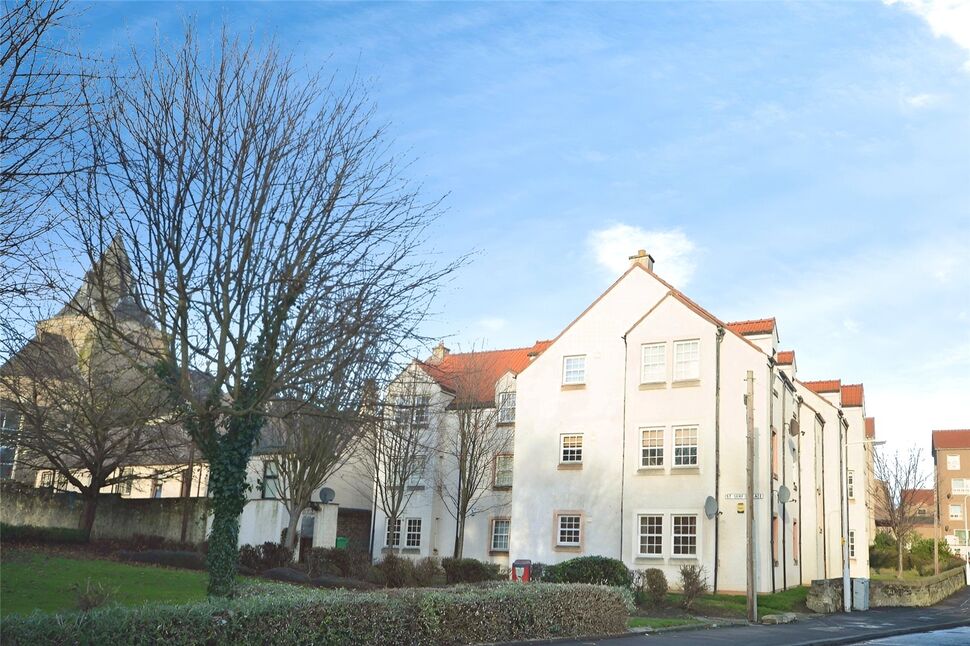 Main image of 2 bedroom Flat to rent, St. Serfs Place, West Quality Street, Kirkcaldy, KY1