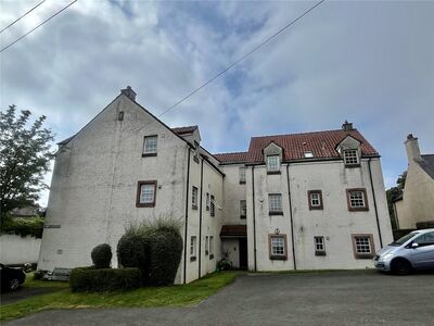 St. Serfs Place, 2 bedroom Flat to rent, &pound;825 pcm