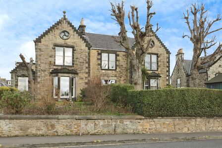 3 bedroom  Flat for sale