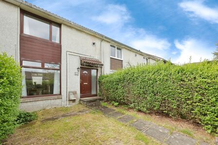 2 bedroom Mid Terrace House for sale