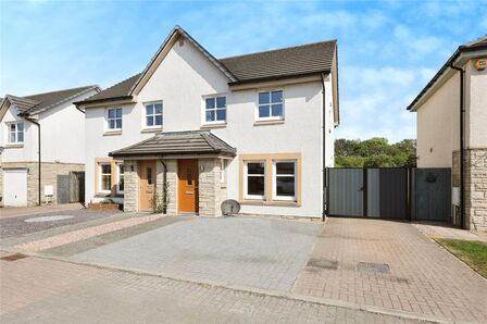Adelaide Road, 3 bedroom Semi Detached House for sale, £215,000