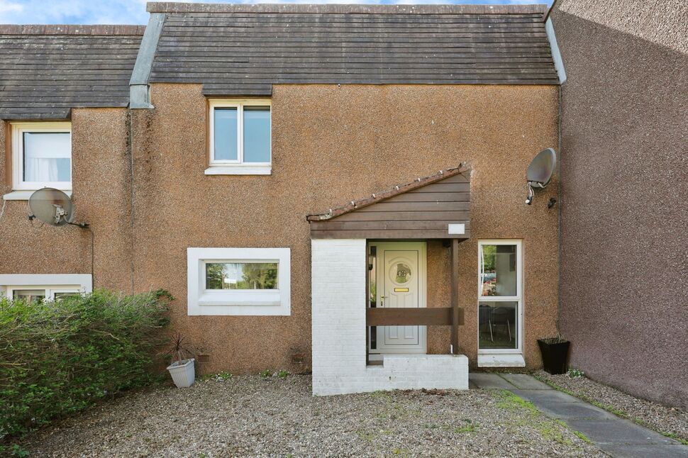Main image of 2 bedroom Mid Terrace House for sale, Elrick Park, Glenrothes, KY7