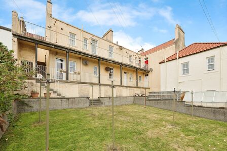 1 bedroom  Flat for sale