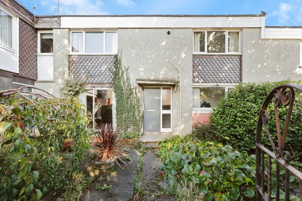 Main image of 3 bedroom Mid Terrace House for sale, Minto Crescent, Glenrothes, Fife, KY6