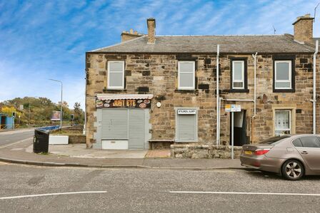 Ramsay Road, 2 bedroom  Flat for sale, £70,000