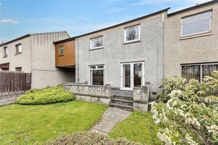 4 bedroom Mid Terrace House for sale