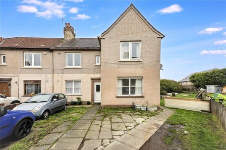 Paterson Park, 3 bedroom  Flat for sale, £70,000