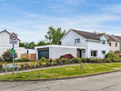 Lindsay Gardens, 4 bedroom Detached House for sale, &pound;450,000
