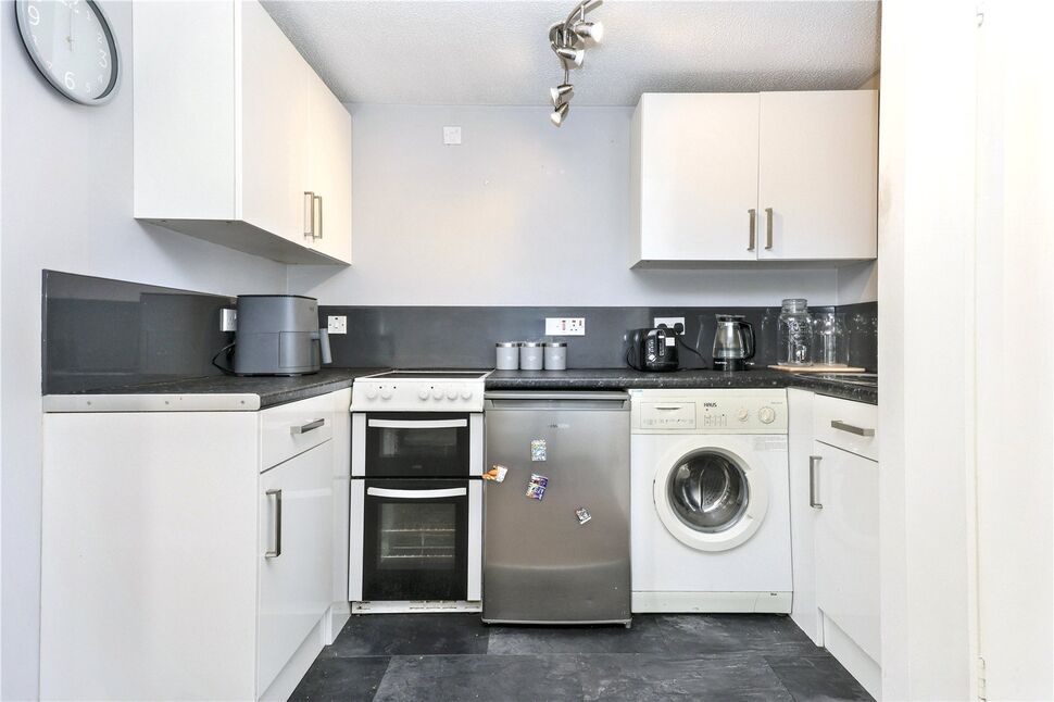 Living Room / Kitchen