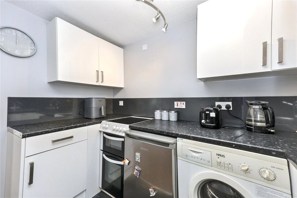 Living Room / Kitchen