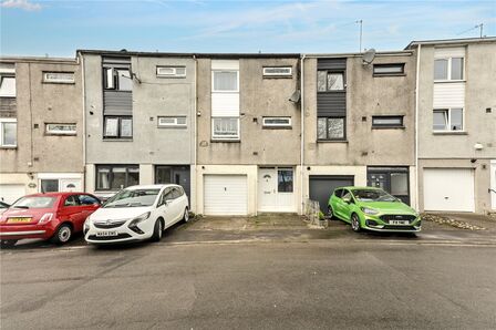 4 bedroom Mid Terrace House for sale