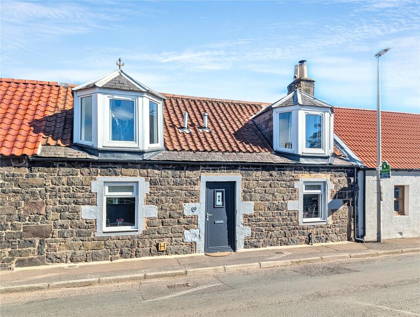 3 bedroom Mid Terrace House for sale