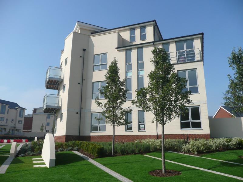 Main image of 1 bedroom Flat to rent, Springhead Parkway, Northfleet, Gravesend, DA11