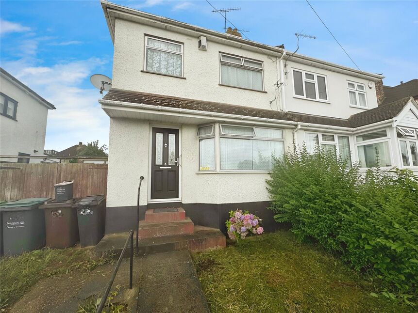 Main image of 3 bedroom Semi Detached House to rent, Lamorna Avenue, Gravesend, Kent, DA12