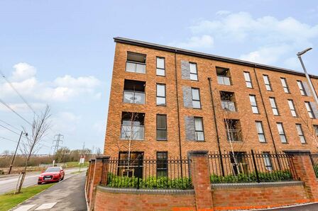 Mortimer Square, 1 bedroom  Room to rent, £550 pcm