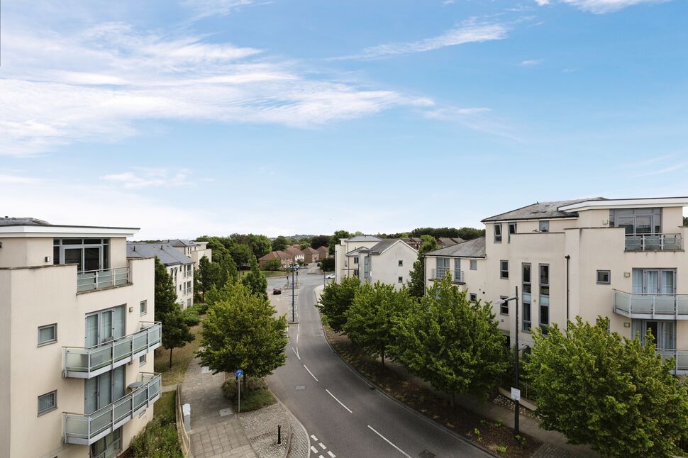 Main image of 2 bedroom Flat to rent, Springhead Parkway, Northfleet, Kent, DA11