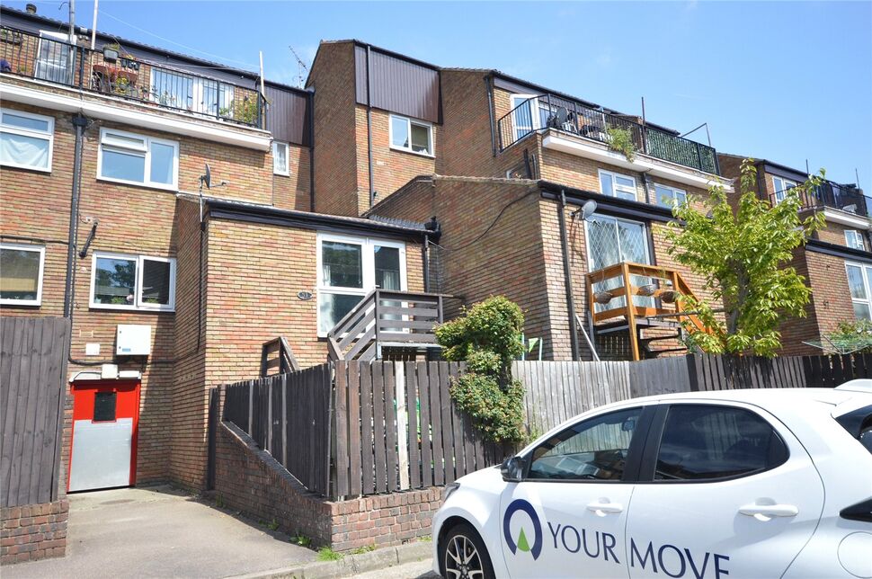 Main image of 1 bedroom Flat to rent, Ebbsfleet Walk, Northfleet, Kent, DA11