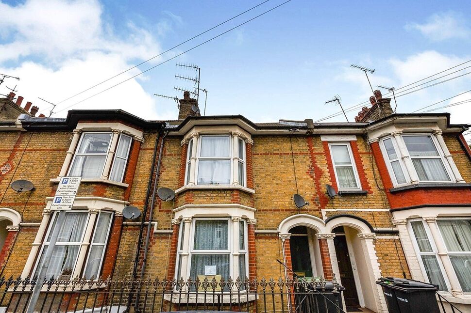 Main image of 1 bedroom Flat to rent, 55 The Terrace, Gravesend, Kent, DA12