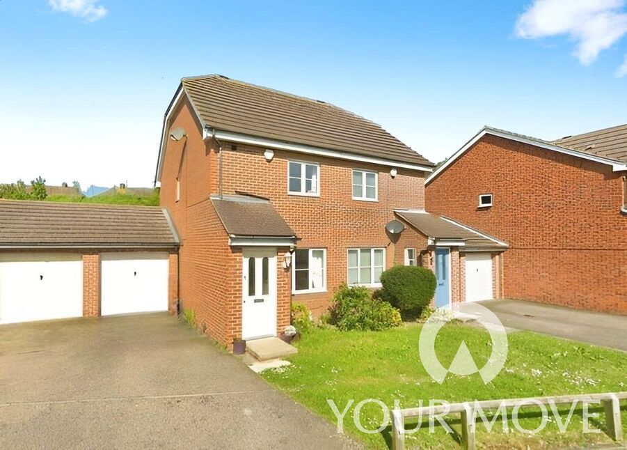 Main image of 2 bedroom Semi Detached House to rent, Mermaid Close, Gravesend, Kent, DA11