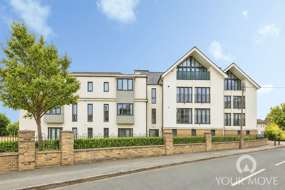 2 bedroom Flat for sale