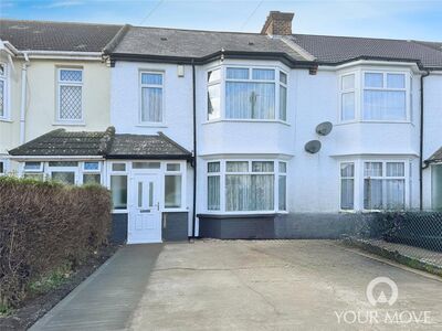 Lennox Road, 3 bedroom Mid Terrace House to rent, £1,675 pcm